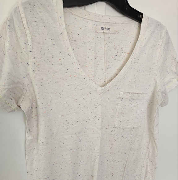 Madewell V-Neck T-Shirt - Picture 2 of 4